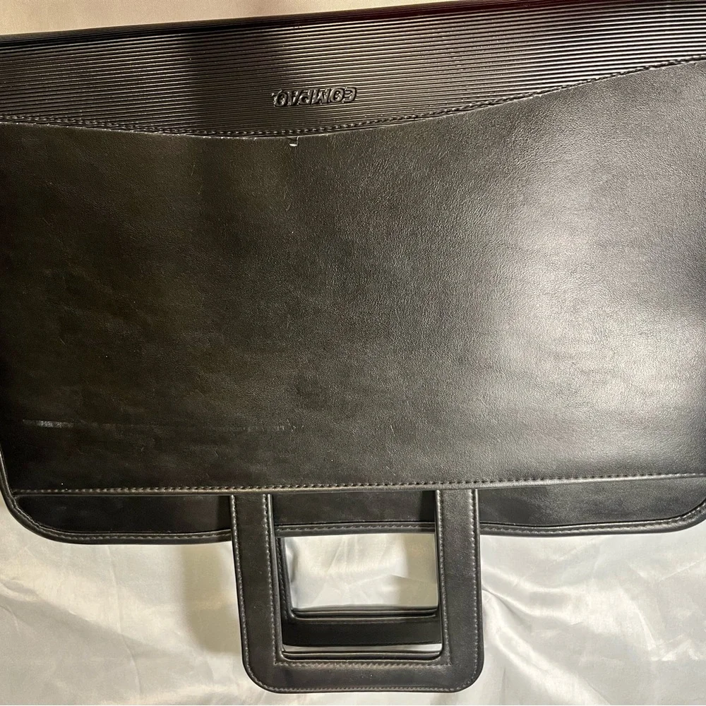 Vintage Compaq black leather case